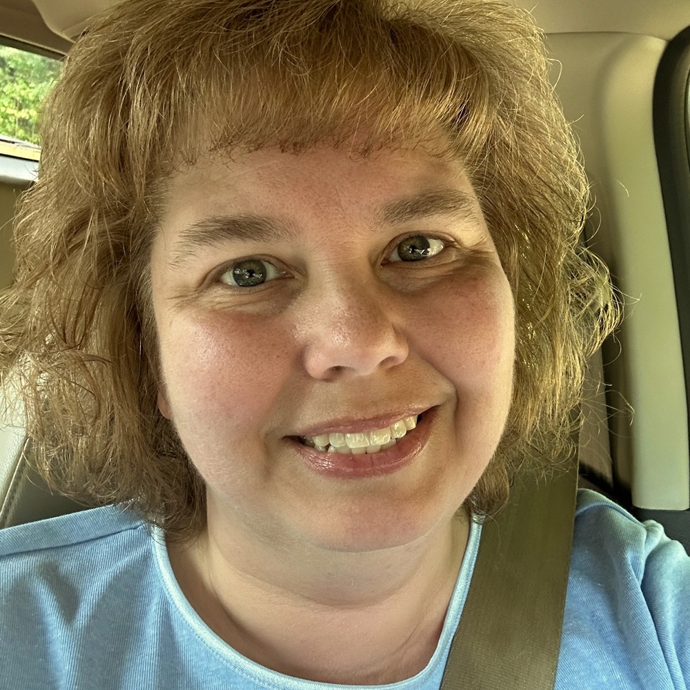 Meet your Posher, Tina